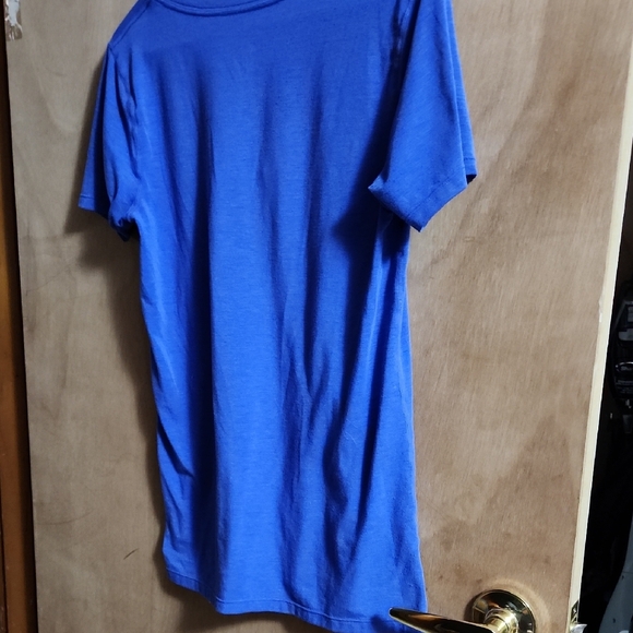 GAP Royal Blue Short Sleeve V-Neck Tee - Picture 2 of 3
